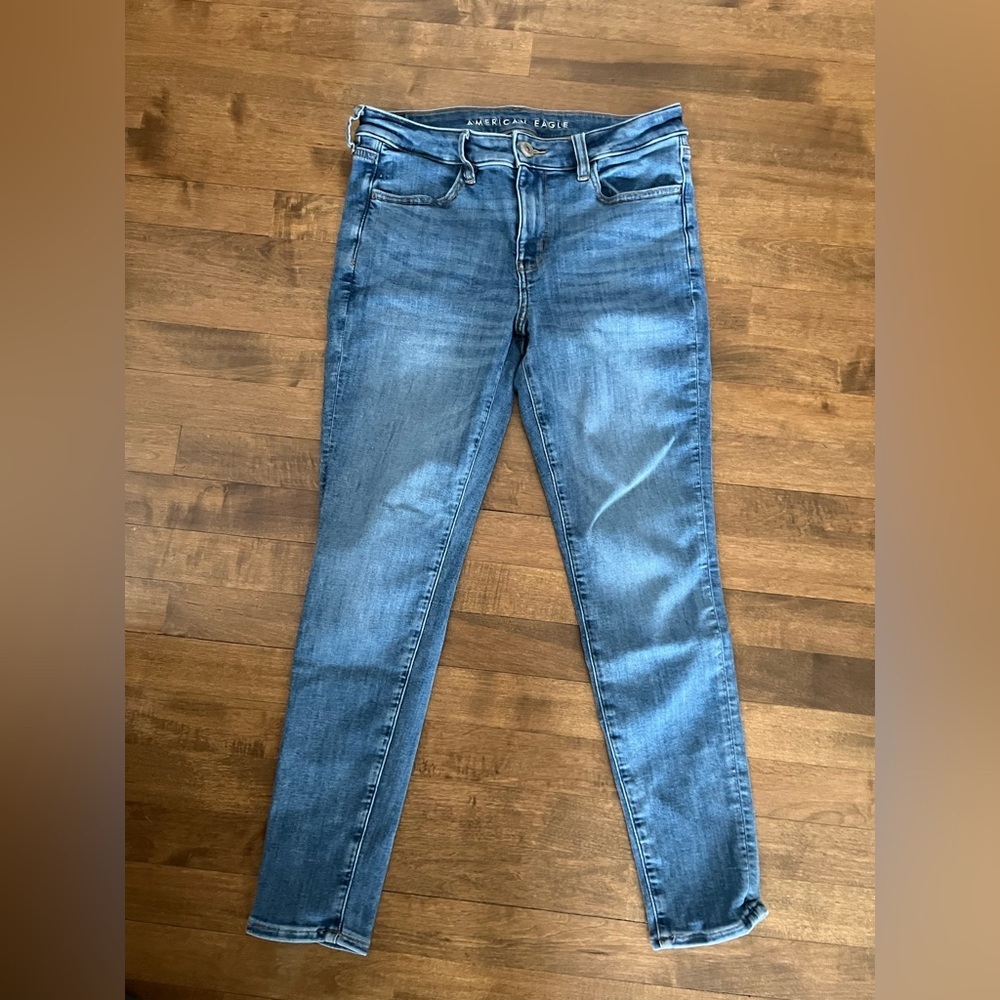 American Eagle Ne(x)t Level Stretch Women’s Light Wash Jeggings Skinny Jeans